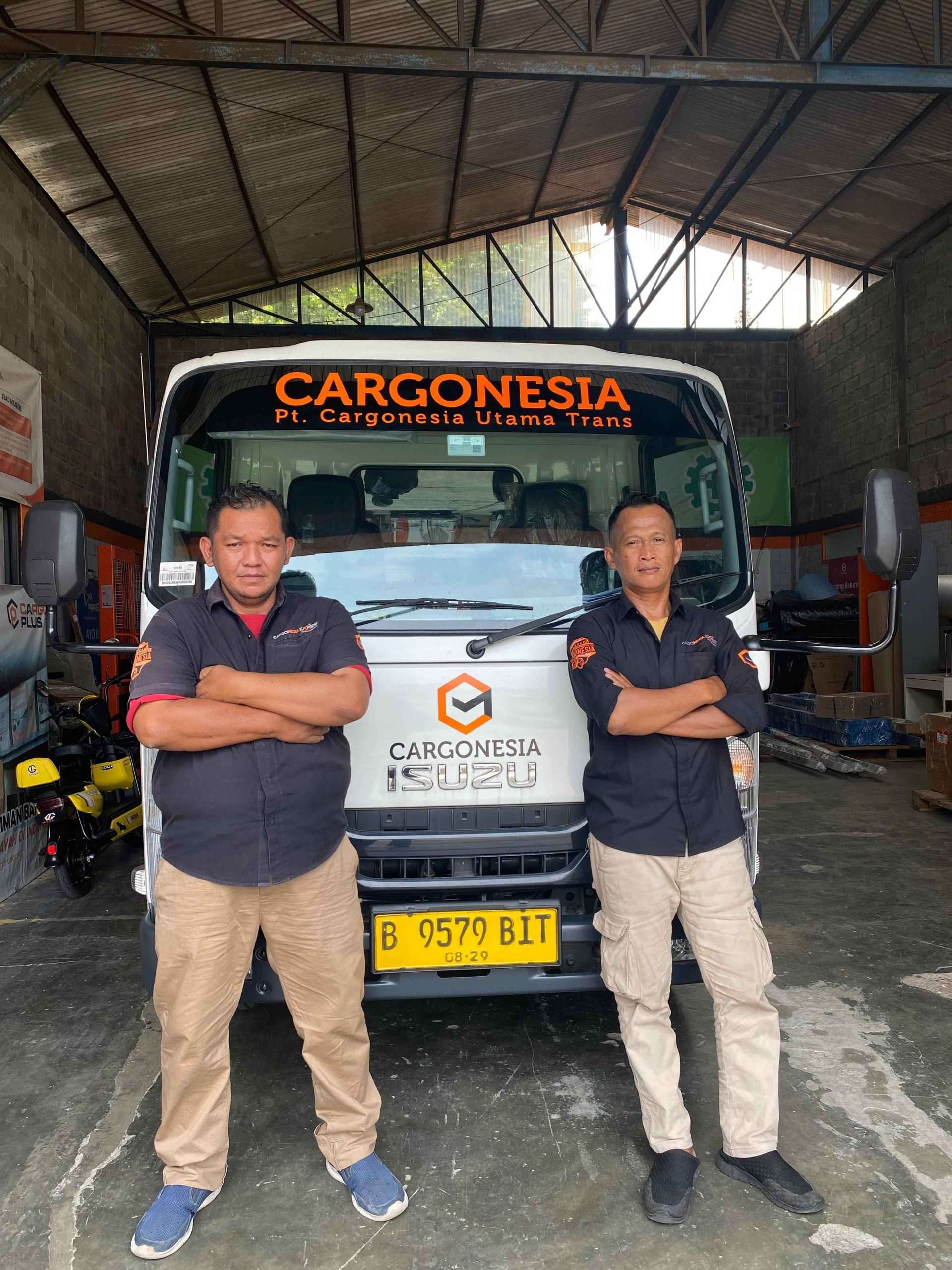 Kirim Mobil Jakarta – Poso: Layanan Premium Aman & Terpercaya WhatsApp Image 2024 10 14 at 19.55.56 11zon scaled