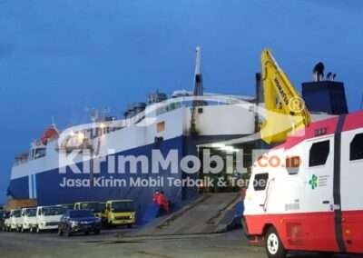 Proses loading kapal